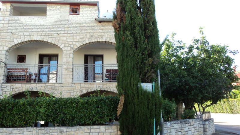 Studio Apartments Ana Ρόβινι Εξωτερικό φωτογραφία