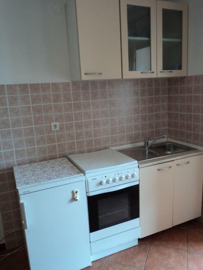 Studio Apartments Ana Ρόβινι Εξωτερικό φωτογραφία